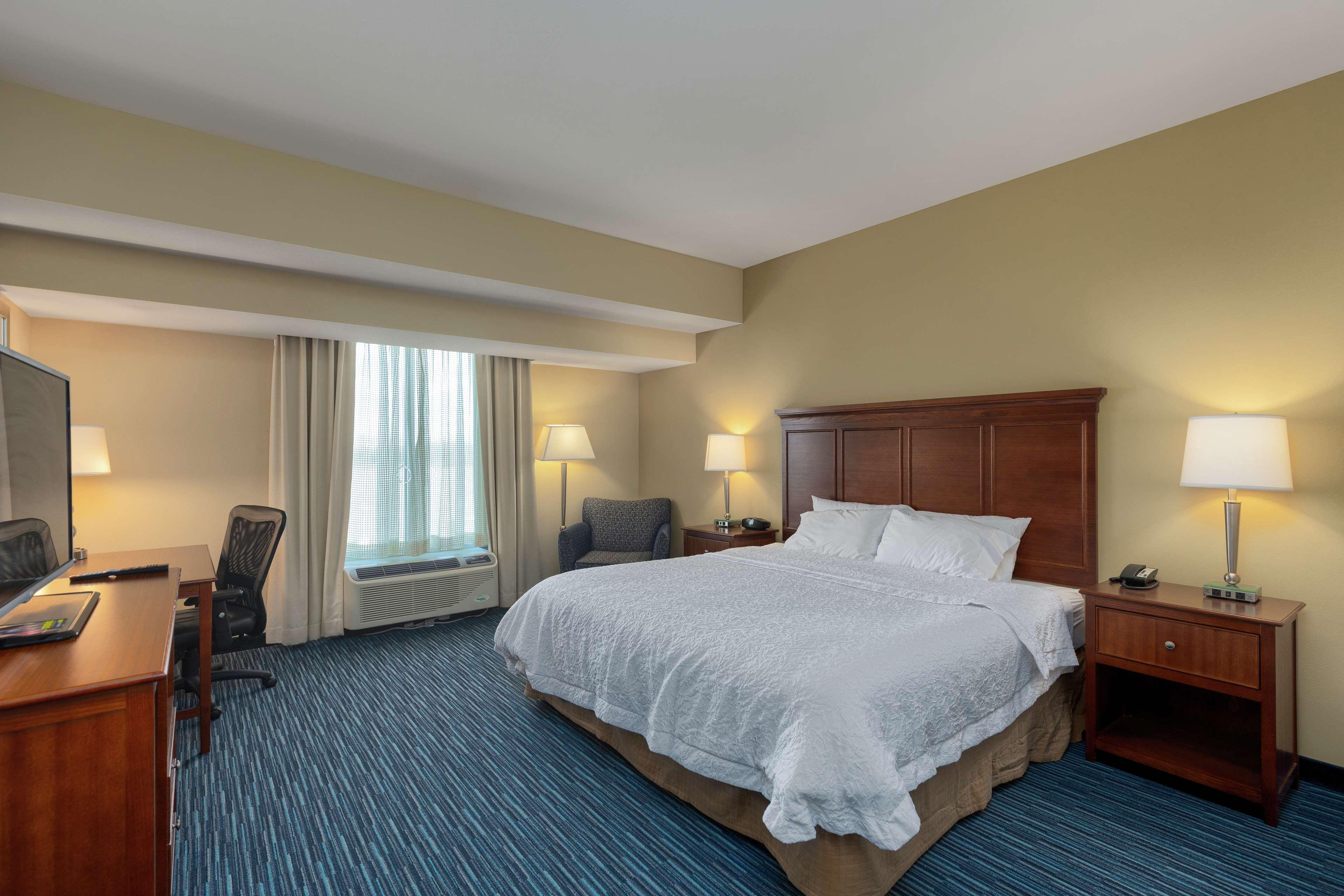 Hampton Inn & Suites Owensboro Downtown Waterfront Exterior foto